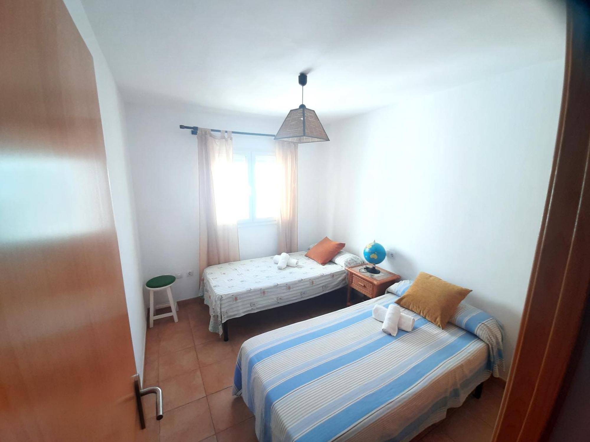 Atico Conil Ac-Wifi-Parking - Solo Parejas Y Familias Appartement Conil De La Frontera Buitenkant foto